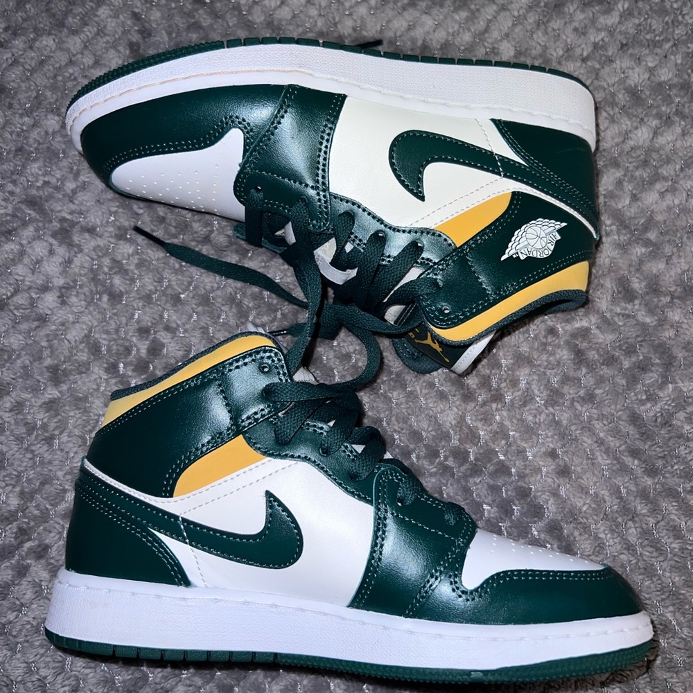 Air Jordan 1